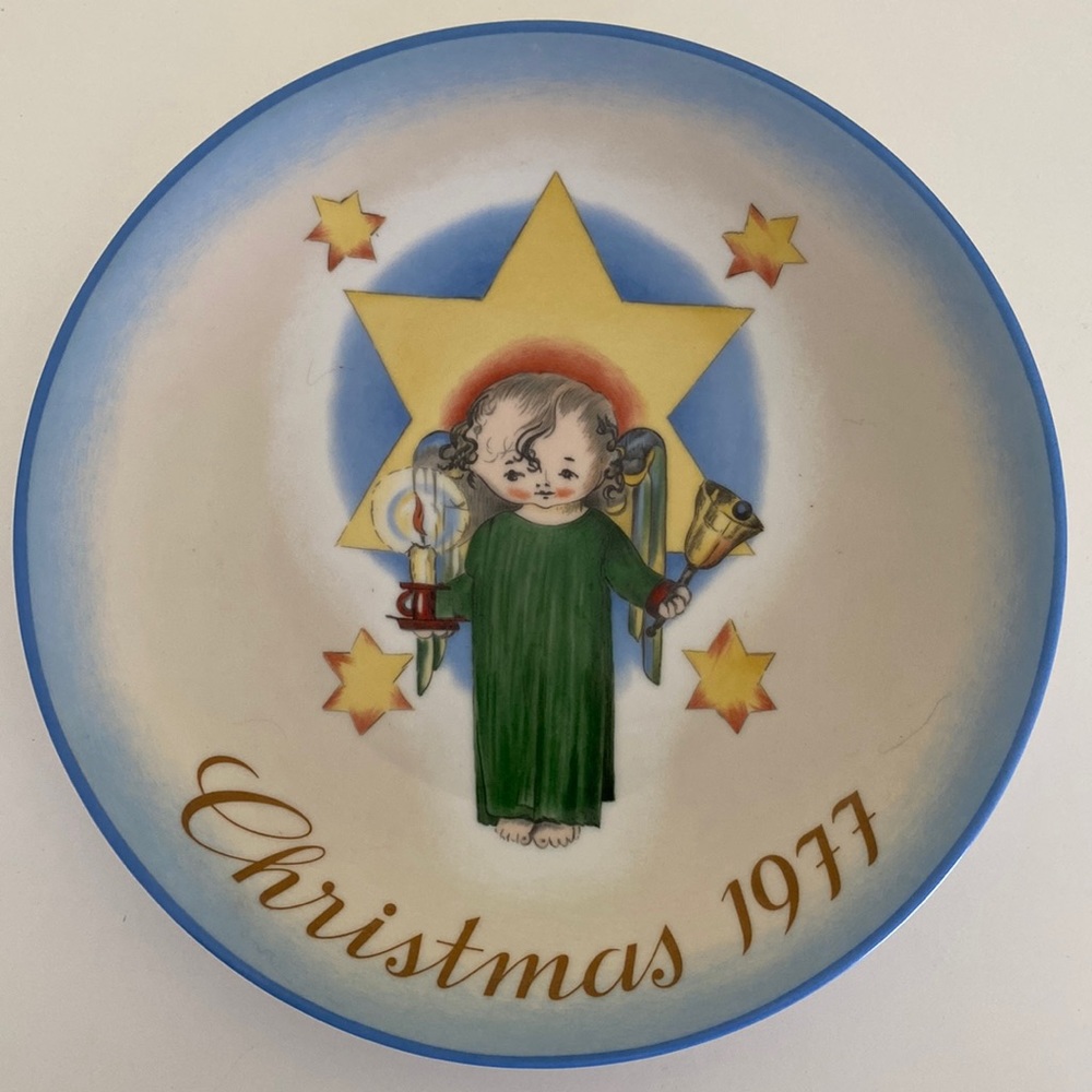 🎄Vintage Schmid 1977 Christmas Plate